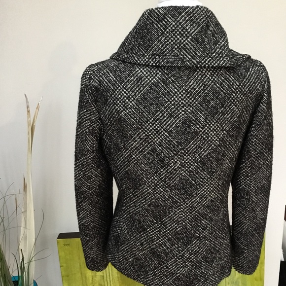 Talbots short jacket. - Picture 2 of 3